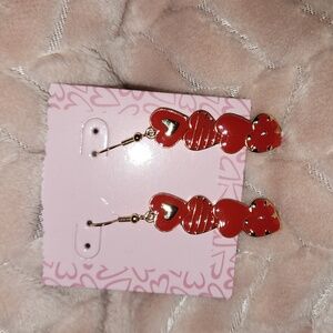 Heart dangle earrings